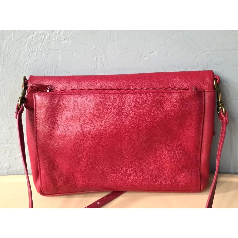 Via Piaggi‎ Red Leather Cross Body Purse 2 Outer Pockets Foldable Clutch style